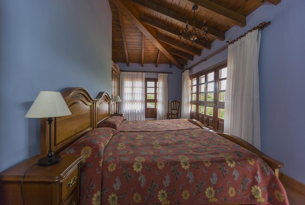 Casas Rurales Playa De Guadamia Llames de Pría Exteriér fotografie