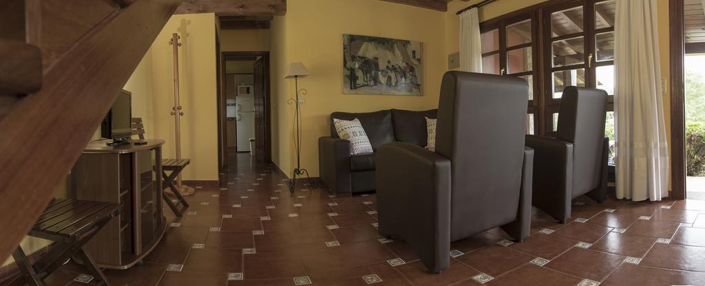 Casas Rurales Playa De Guadamia Llames de Pría Exteriér fotografie